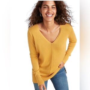 Old Navy new without tags. Size Medium
